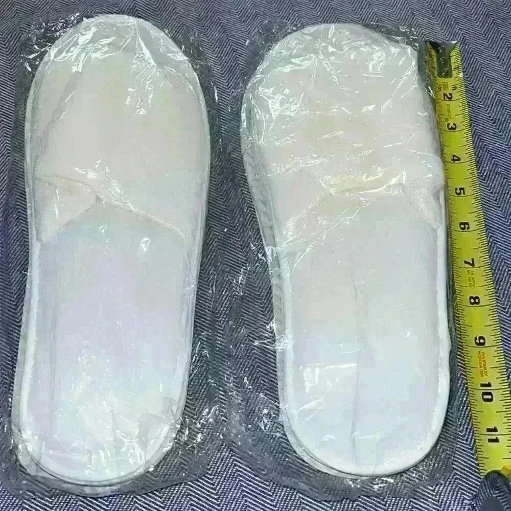 Slippers White new